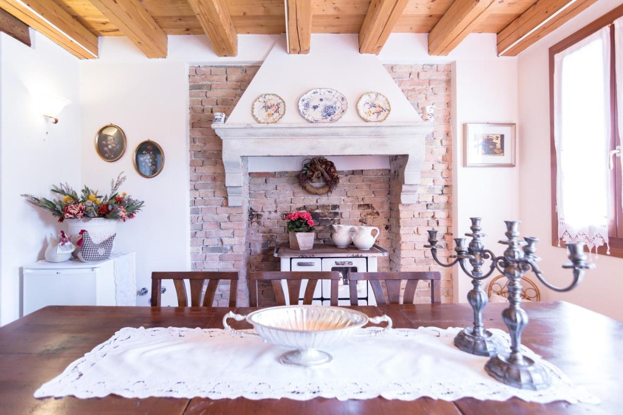 Casolare La Quercia Villa Correzzola Exterior photo